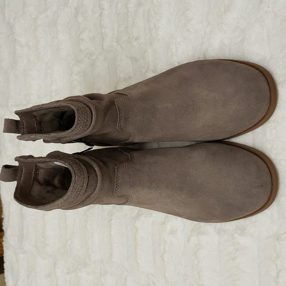 Kookaburra by UGG